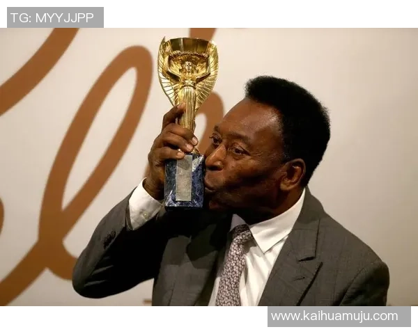 2025年现役五大足球巨星排名解析 谁才是真正的世界之巅球员