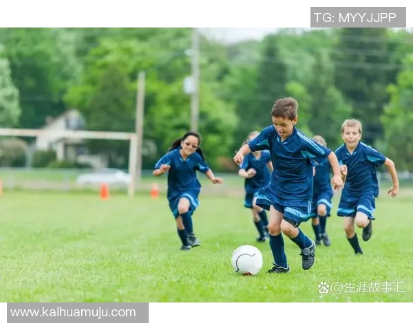 3号球员的传奇之路：从青年才俊到顶级足球巨星的成长历程